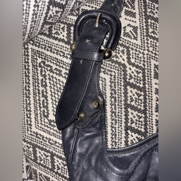 Burberry Black Patent Leather Quilted ‘Brooke’ Hobo Shoulder Bag w Lock Detail - Picture 12 of 17